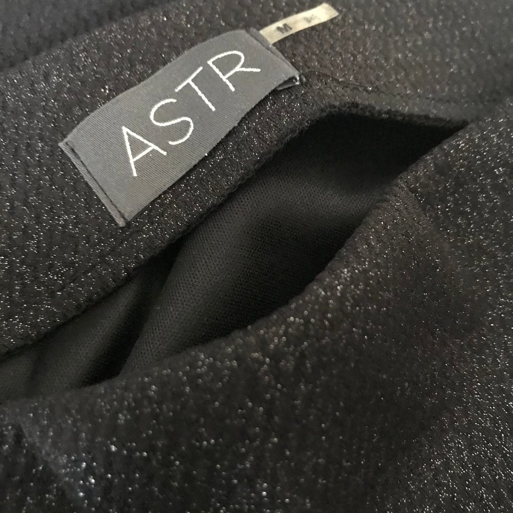 ASTR Shimmering Pencil Skirt Size M